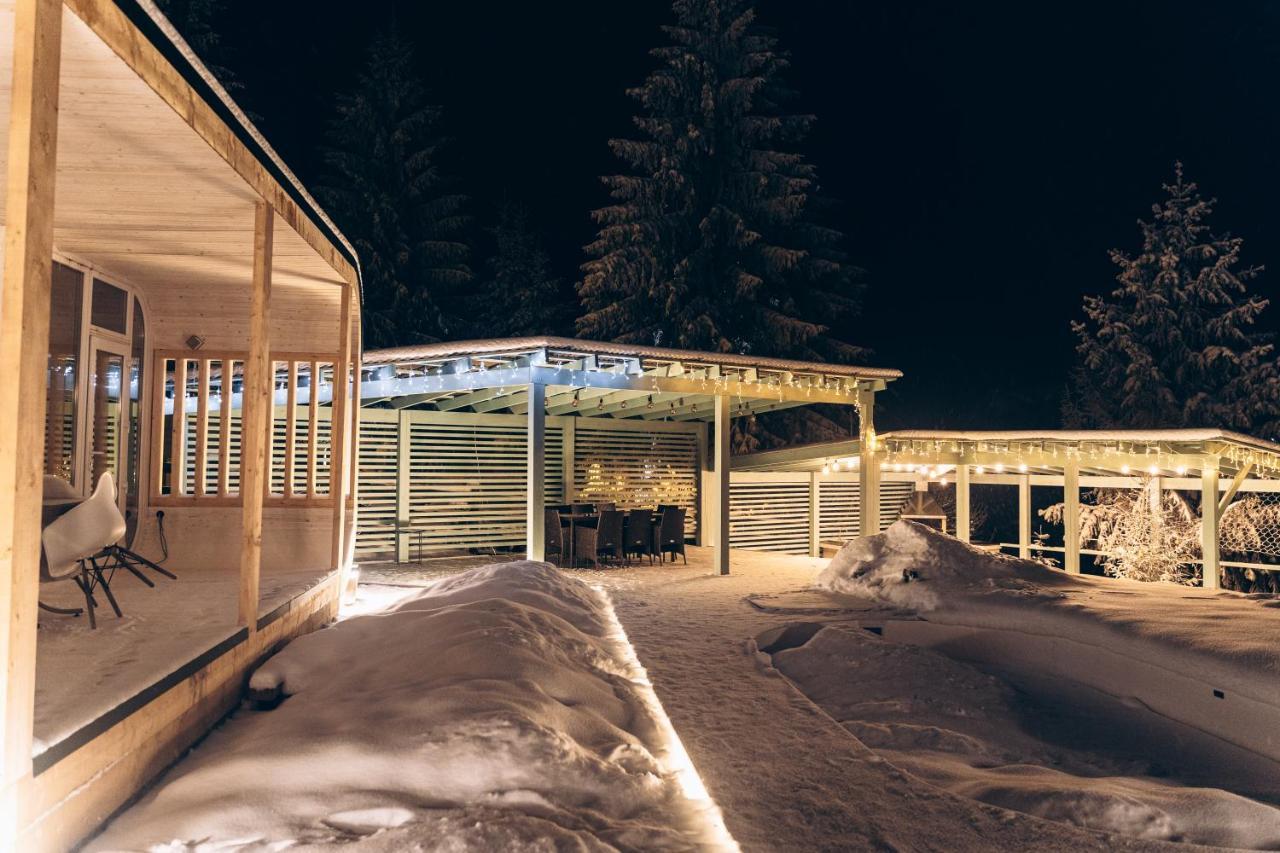 Space Place Yablunytsya Esterno foto